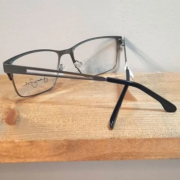 NEW Sean John Eyeglass Frame, Rx'able, gunmetal, men glasses,57-17-150, nose pad - Picture 2 of 5